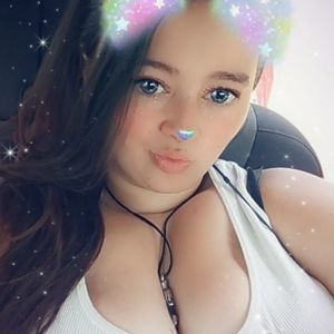 Meet your Posher, Alexandra